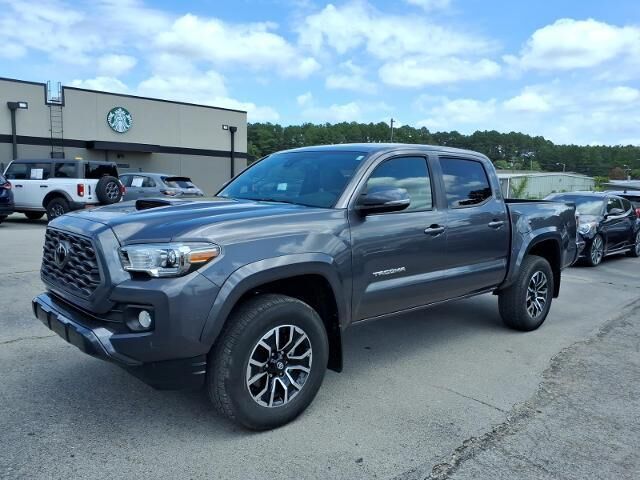 2021 Toyota Tacoma TRD Off-Road — photo 1 of 15