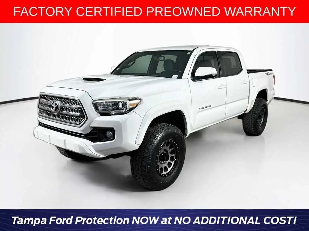 2017 Toyota Tacoma TRD Sport — photo 1 of 13