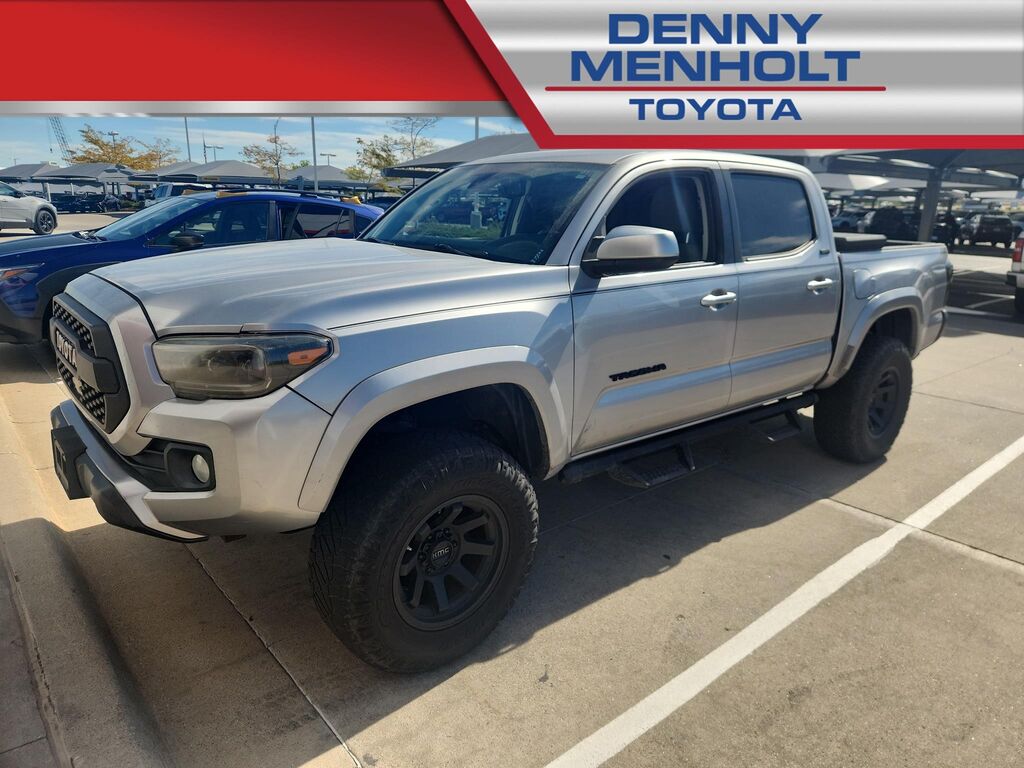2018 Toyota Tacoma TRD Off-Road — photo 1 of 13
