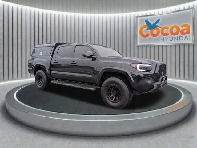 2021 Toyota Tacoma SR5 V6 — photo 1 of 13
