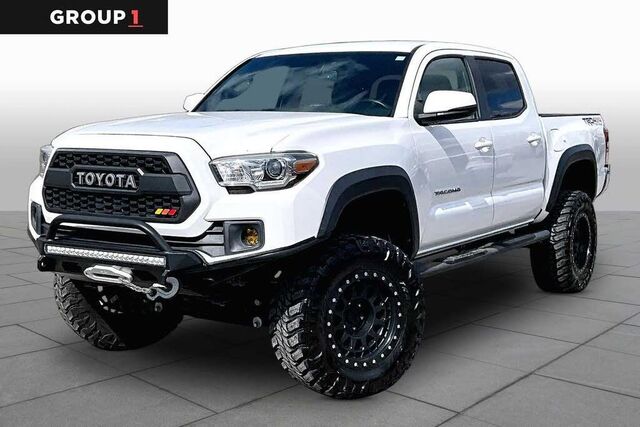 2017 Toyota Tacoma TRD Off-Road