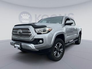 2016 Toyota Tacoma SR V6