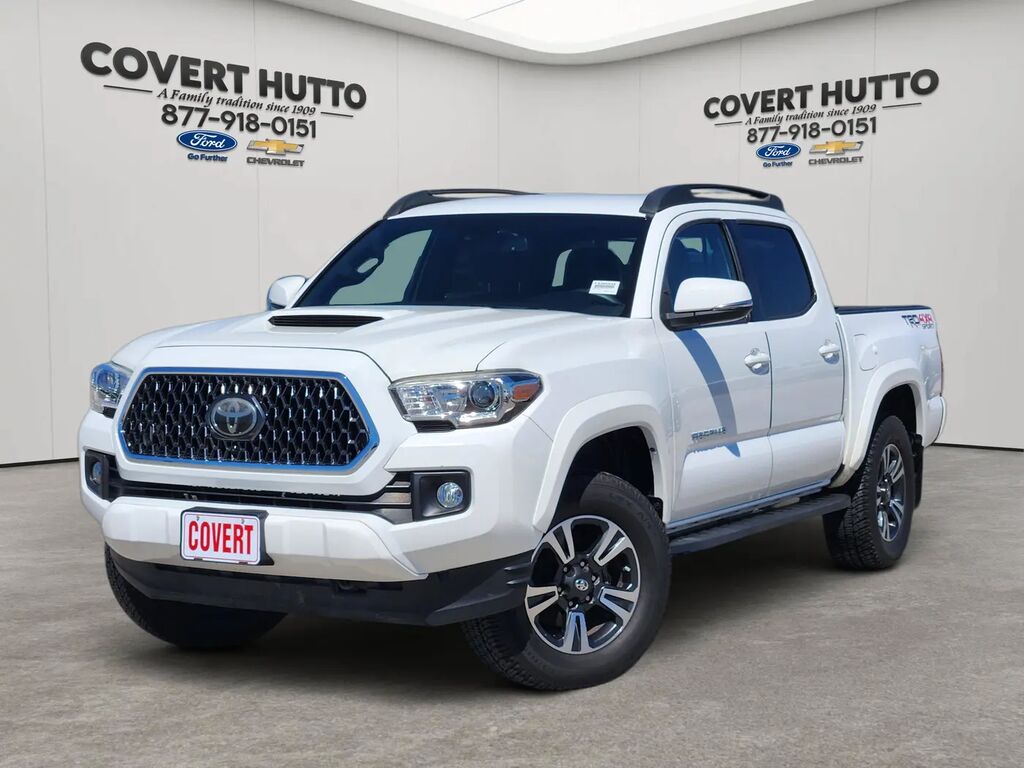 2018 Toyota Tacoma TRD Sport — photo 1 of 13