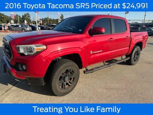 2016 Toyota Tacoma TRD Off-Road — photo 1 of 14