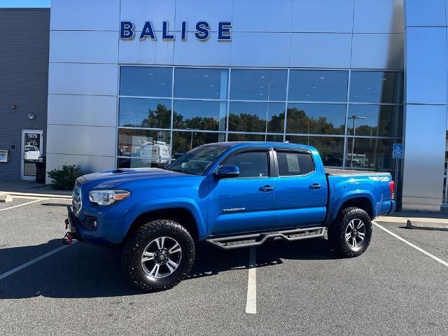 2016 Toyota Tacoma SR V6