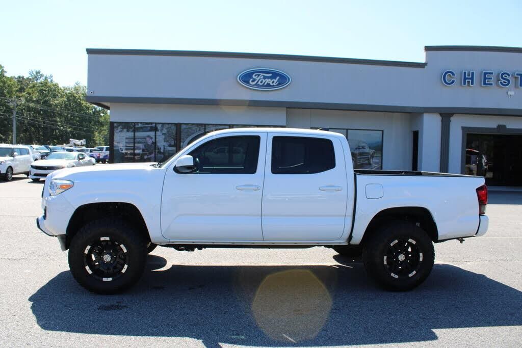 2021 Toyota Tacoma TRD Pro — photo 1 of 40