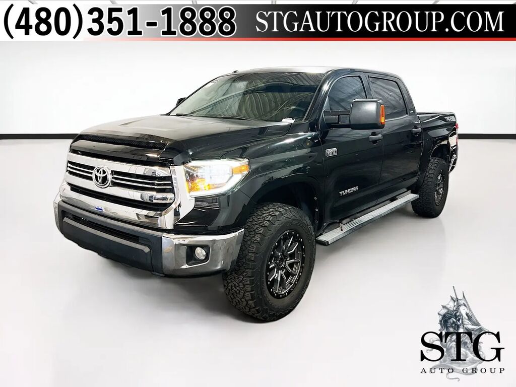 2017 Toyota Tundra SR5 — photo 1 of 13