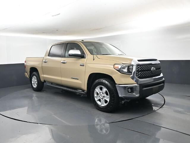 2019 Toyota Tundra SR5 — photo 1 of 13