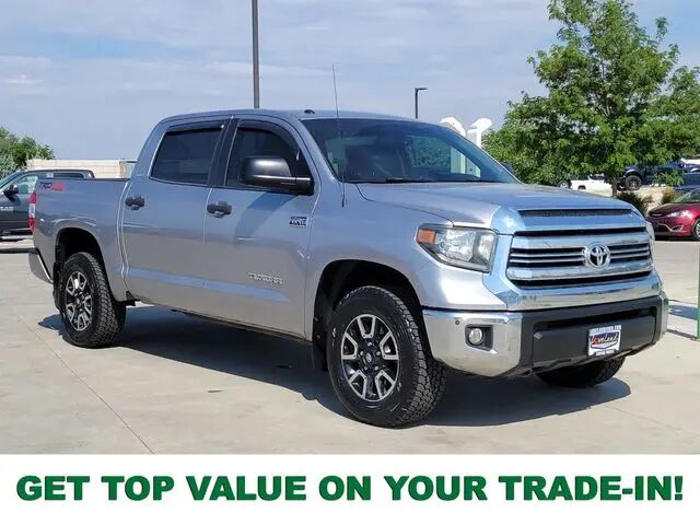 2017 Toyota Tundra SR5 — photo 1 of 13