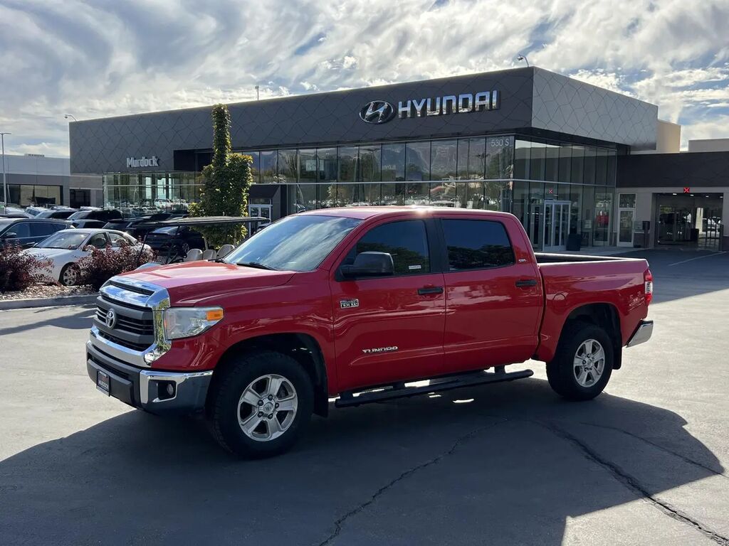 2014 Toyota Tundra SR5 — photo 1 of 13