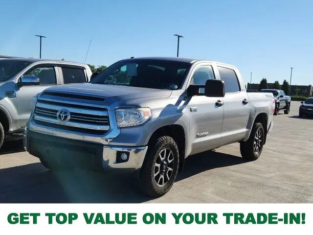 2016 Toyota Tundra SR5 — photo 1 of 3