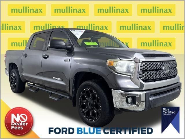 2020 Toyota Tundra SR5 — photo 1 of 9
