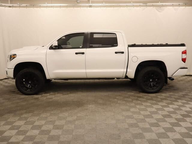2019 Toyota Tundra SR5 — photo 1 of 13