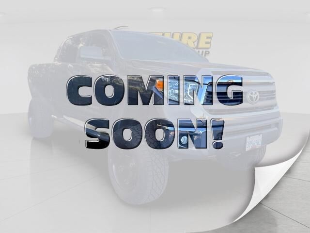 2015 Toyota Tundra SR5