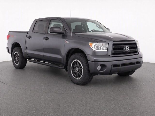 2011 Toyota Tundra 4WD Truck Grade 5.7L V8