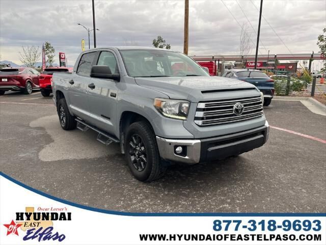 2021 Toyota Tundra SR5 — photo 1 of 13