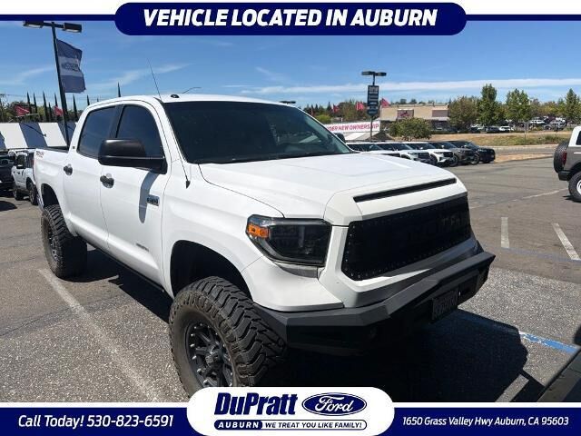 2014 Toyota Tundra SR5