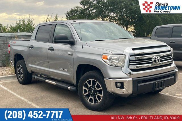 2017 Toyota Tundra 4WD SR5 — photo 1 of 1