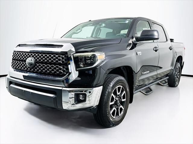 2019 Toyota Tundra SR5 — photo 1 of 13