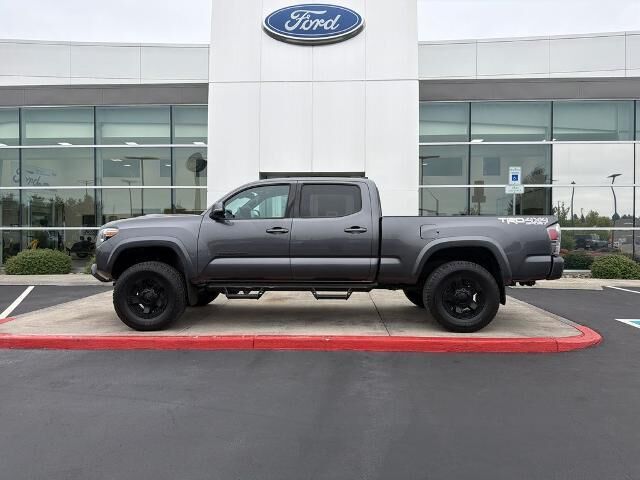 2020 Toyota Tacoma TRD Sport