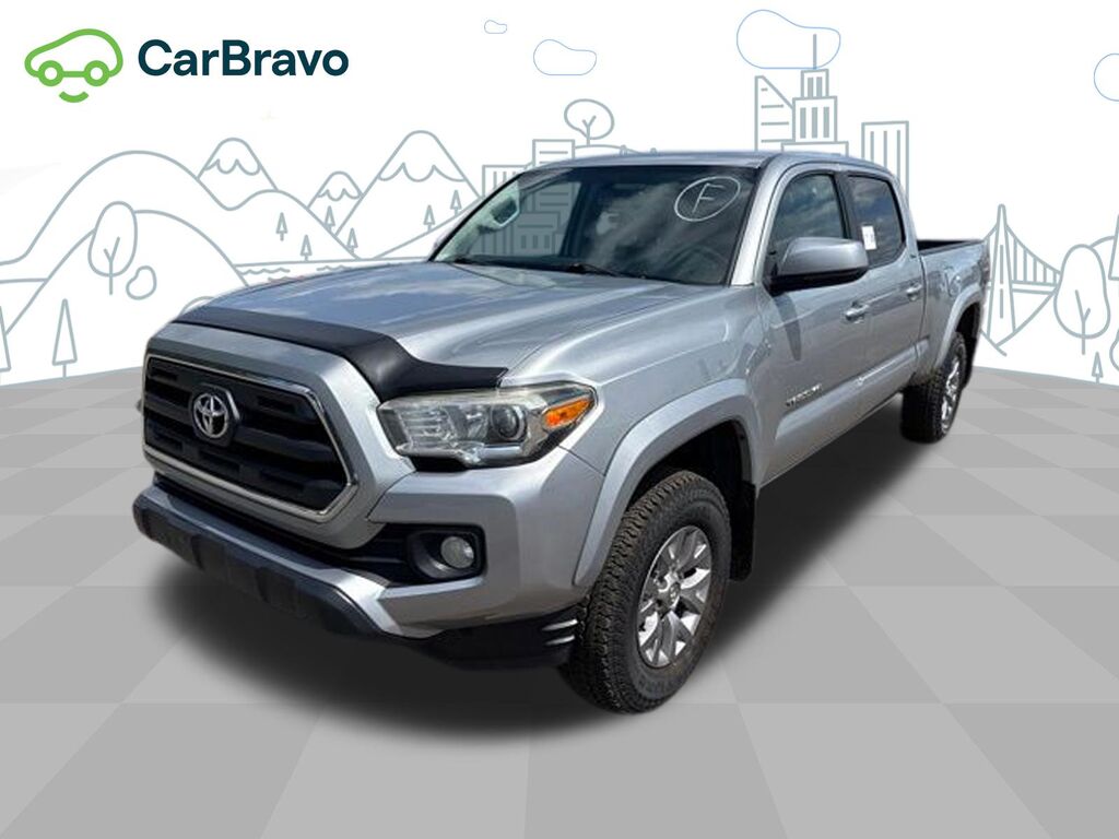 2017 Toyota Tacoma SR5 — photo 1 of 6