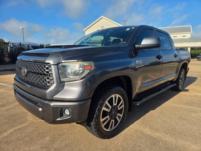 2018 Toyota Tundra SR5
