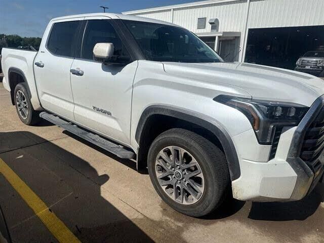 2024 Toyota Tundra Limited — photo 1 of 1