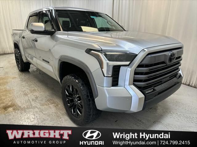 2023 Toyota Tundra Limited — photo 1 of 13