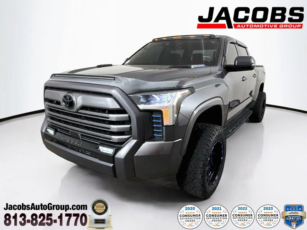 2024 Toyota Tundra Limited HV — photo 1 of 10
