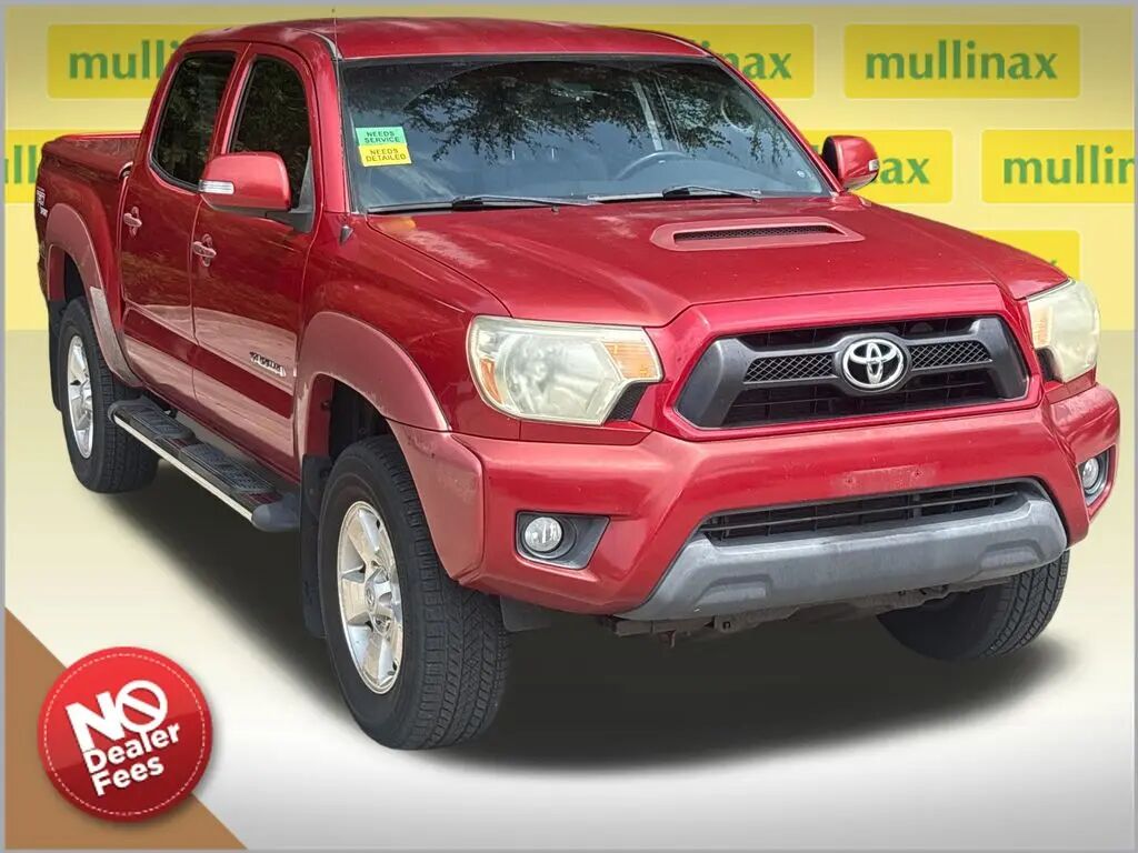 2013 Toyota Tacoma PreRunner V6 — photo 1 of 27