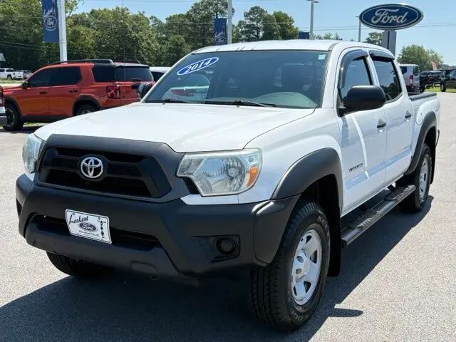 2014 Toyota Tacoma PreRunner — photo 1 of 39