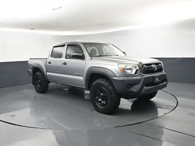 2015 Toyota Tacoma PreRunner — photo 1 of 19