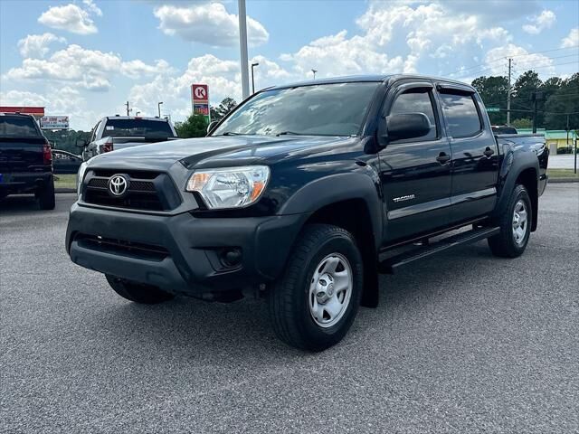 2015 Toyota Tacoma PreRunner — photo 1 of 13