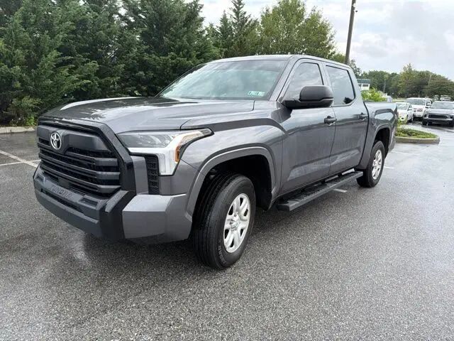 2023 Toyota Tundra SR — photo 1 of 5