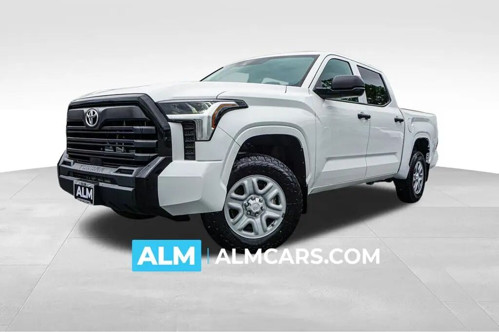 2023 Toyota Tundra SR — photo 1 of 32