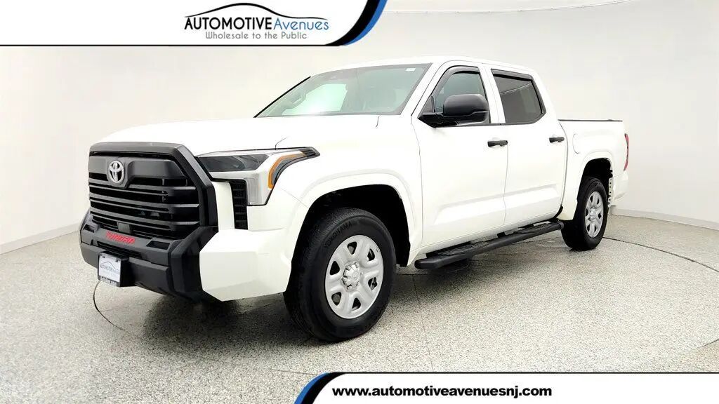 2023 Toyota Tundra SR — photo 1 of 1
