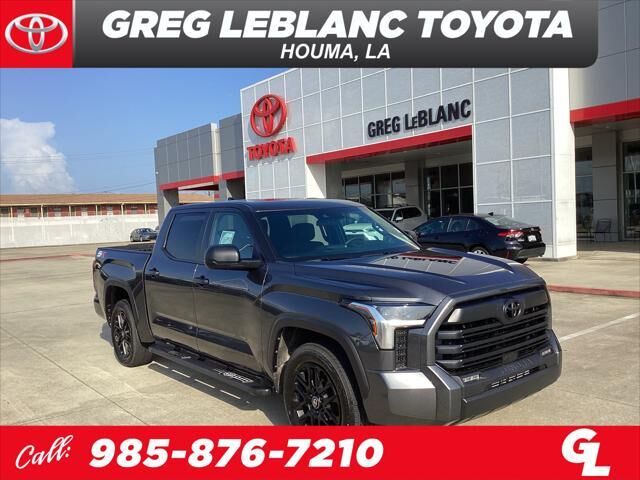 2026 Toyota Tundra SR5 — photo 1 of 13
