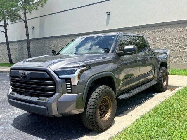 2023 Toyota Tundra 2WD SR5