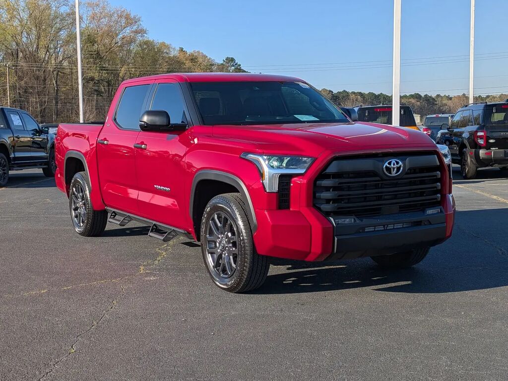2026 Toyota Tundra SR5 — photo 1 of 13