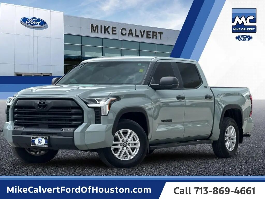 2026 Toyota Tundra SR5 — photo 1 of 13