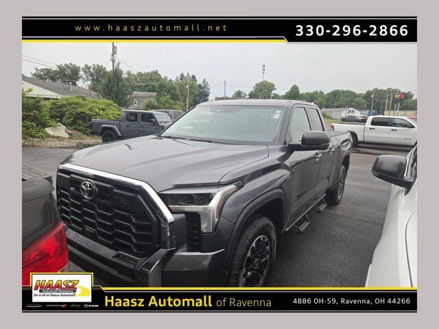 2023 Toyota Tundra 4WD SR5