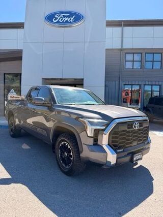 2022 Toyota Tundra SR5
