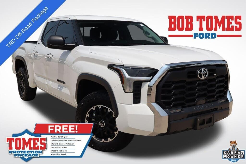 2023 Toyota Tundra SR5 — photo 1 of 1