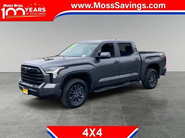 2025 Toyota Tundra SR5 — photo 1 of 19