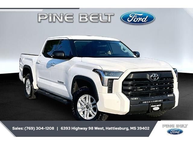 2023 Toyota Tundra SR5