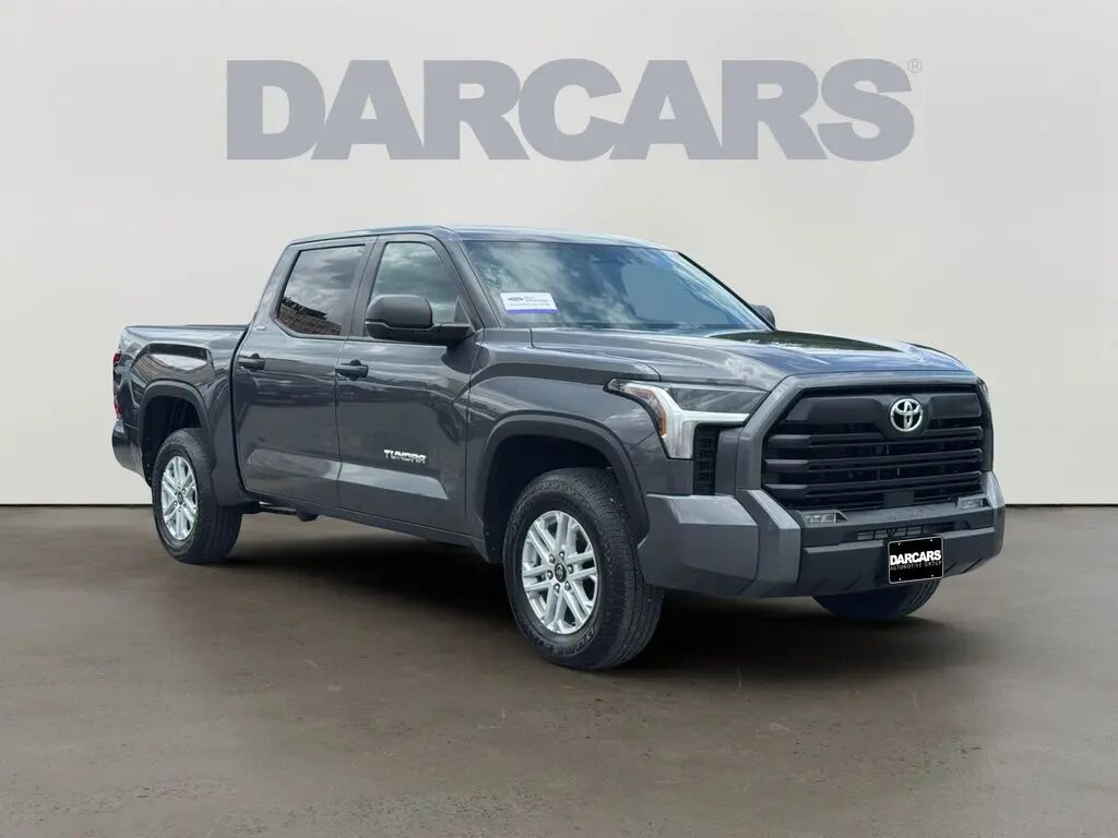 2026 Toyota Tundra SR5 — photo 1 of 13