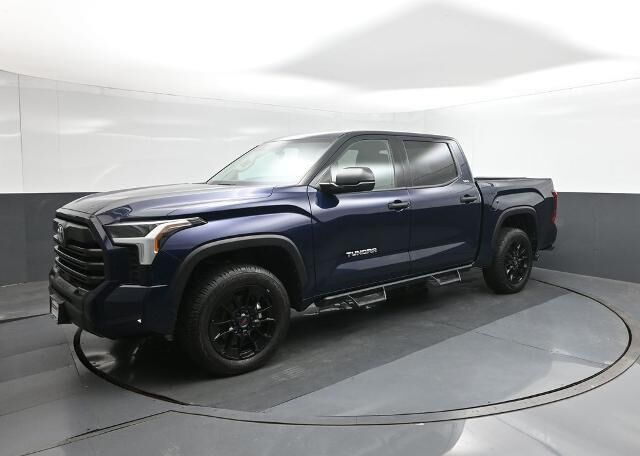 2023 Toyota Tundra SR5 — photo 1 of 26