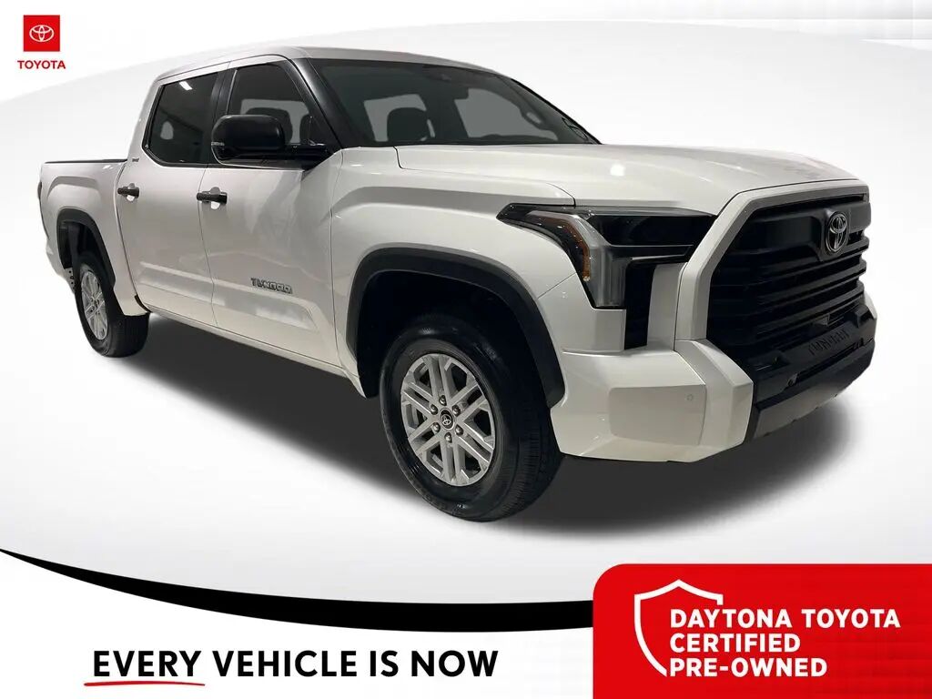 2024 Toyota Tundra SR5 — photo 1 of 14