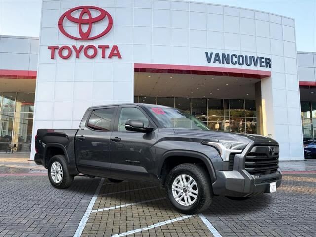 2024 Toyota Tundra SR5 — photo 1 of 13