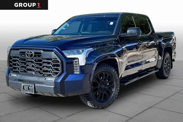 2022 Toyota Tundra SR5